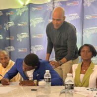 Ángel Dioris de los Santos firma con los Tigres de Detroit
