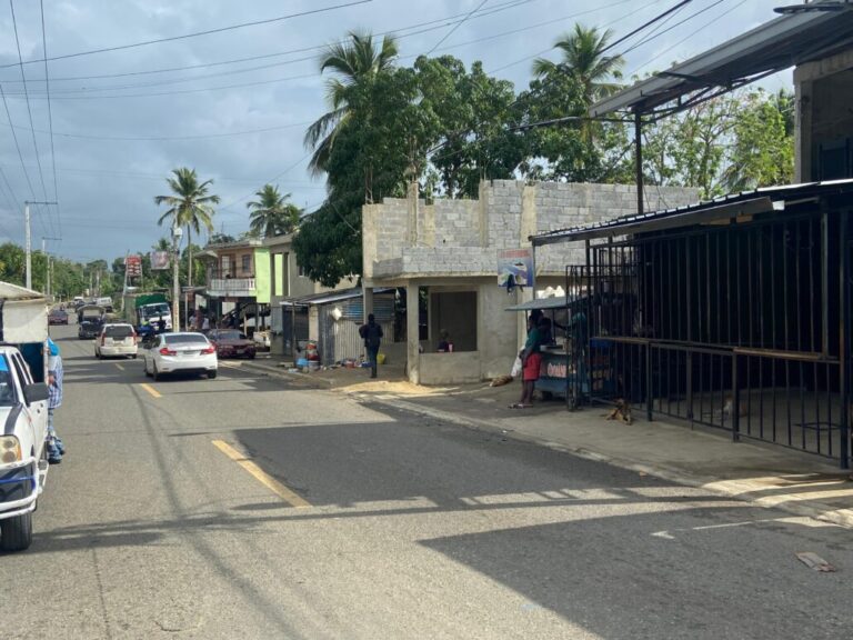 Banda continúa amenazado residentes del KM 20 de Yamasá pese a muerte de su líder