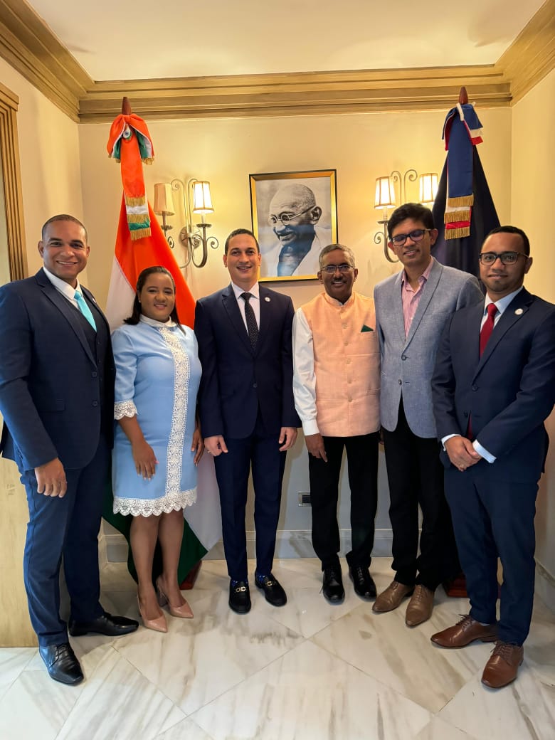 CONERI y la Embajada de la India en República Dominicana