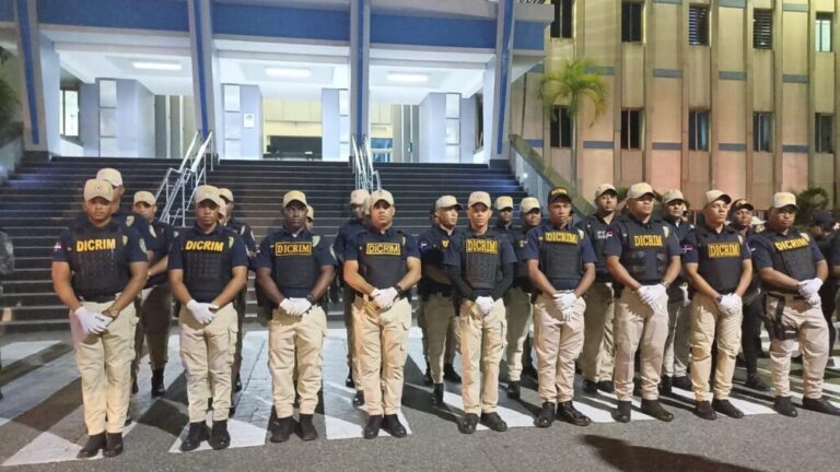 Operativos preventivos permiten recuperar vehículos robados y detienen personas vinculadas a hechos delictivos 12 | Noticias de hoy en República Dominicana Operativos preventivos permiten recuperar vehículos robados y detienen personas vinculadas a hechos delictivos