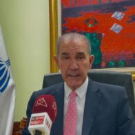 El Mescyt anuncia 8,000 becas para universidades dominicanas