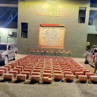 Decomisan contrabando de casi 700 mil cigarrillos en dos vehículos en Valverde