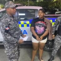Apresan mujer acusada de apuñalar a su pareja en Yamasá, Monte Plata.