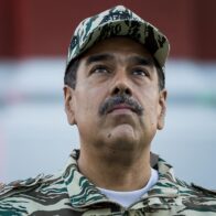 Maduro dice que su Gobierno ejerce acciones de "legítima defensa interna y externa"