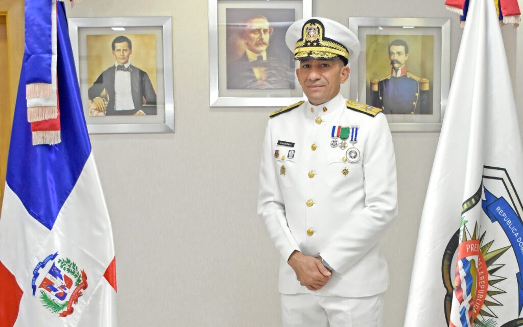 El presidente Abinader nombra a un "zar antidrogas"
