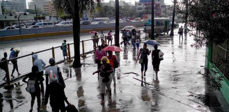 COE coloca 14 provincias en alerta por vaguada