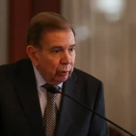 Edmundo González Urrutia dice que no participarán en "falsas elecciones" en Venezuela