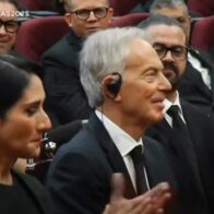 Exprimer ministro del Reino Unido, Tony Blair, presente en discurso de rendición de cuentas de Abinader