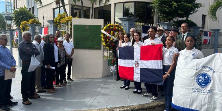 Estudiantes conmemoran el 47.º aniversario de la masacre del 9 de febrero de 1966