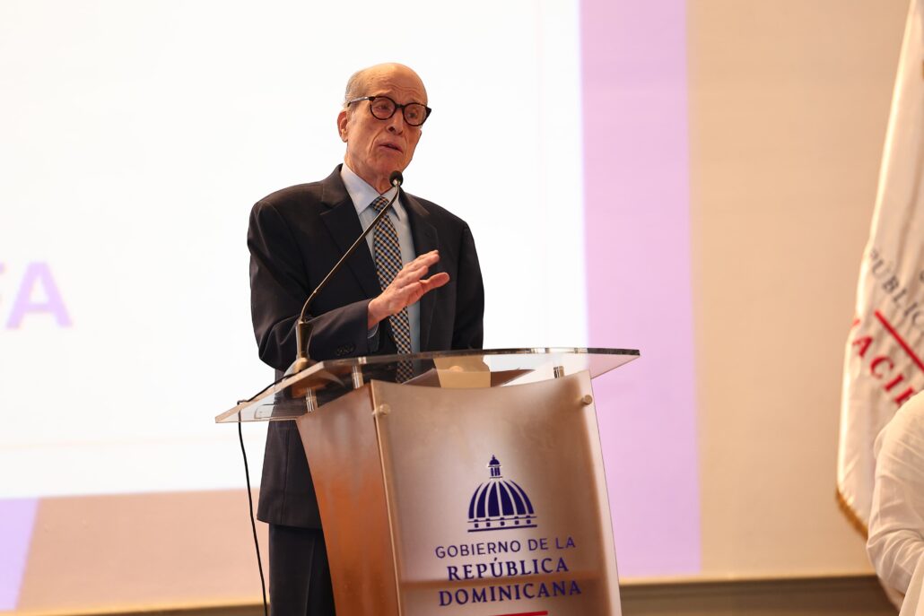 Vicepresidente ejecutivo del Consejo Nacional para el Cambio Climático y Mecanismo de Desarrollo Limpio (CNCCMDL), Max Puig.