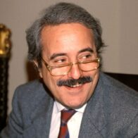 Giovanni Falcone, fiscal italiano.