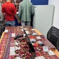 Policía arresta hombre y le ocupa miles de cigarrillos de contrabando en Constanza