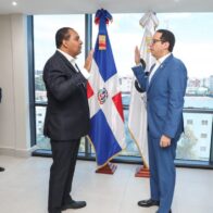 Juramentan a Edgar Batista como nuevo director general de la OGTIC
