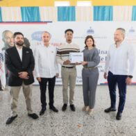 Raquel Peña inaugura centro que impartirá Inglés por Inmersión en Santiago