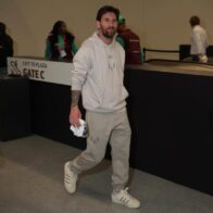 Messi llega al Caesars Superdome de Nueva Orleans para presenciar el Super Bowl
