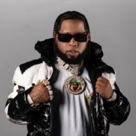 Chimbala celebra sus nominaciones en premios Lo Nuestro y Soberano