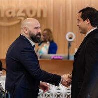 Omar Fernández se reúne con altos ejecutivos de Amazon