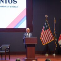 Ricardo de los Santos, ante el Capitolio de Estados Unidos, llama a aprovechar las ventajas que ofrece el nearshoring para ambos mercados