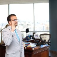 Juramentan nuevo director ejecutivo de Pro-Competencia