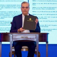 Abinader crea comisión de transparencia y anticorrupción