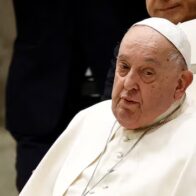 El papa Francisco avanza en su recuperación y mantiene estabilidad, según el Vaticano