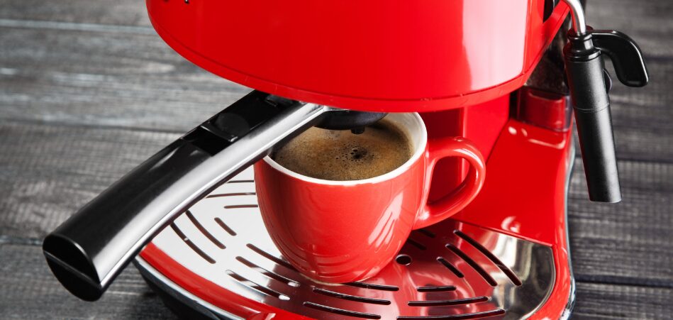 Estudio revela que el café de máquinas podría estar elevando tu colesterol