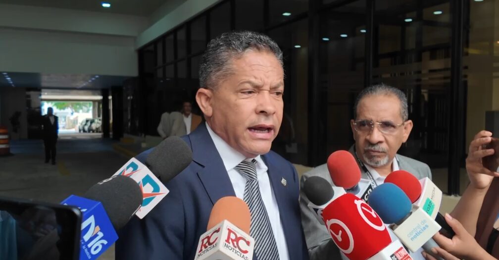 Eugenio Cedeño sobre bloqueo haitiano: “Es un mecanismo de presión y chantaje”