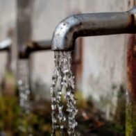 Ecuador tiene un consumo de agua superior al promedio recomendado por la OMS