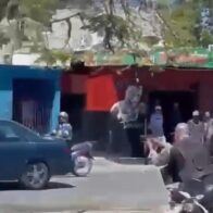 Agente de la Policía dispara contra un grupo de personas en Santiago