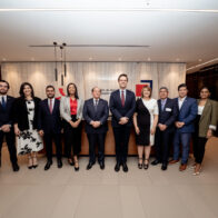 Ejecutivos de la ABA y representantes del FMI asistentes a la reunión.