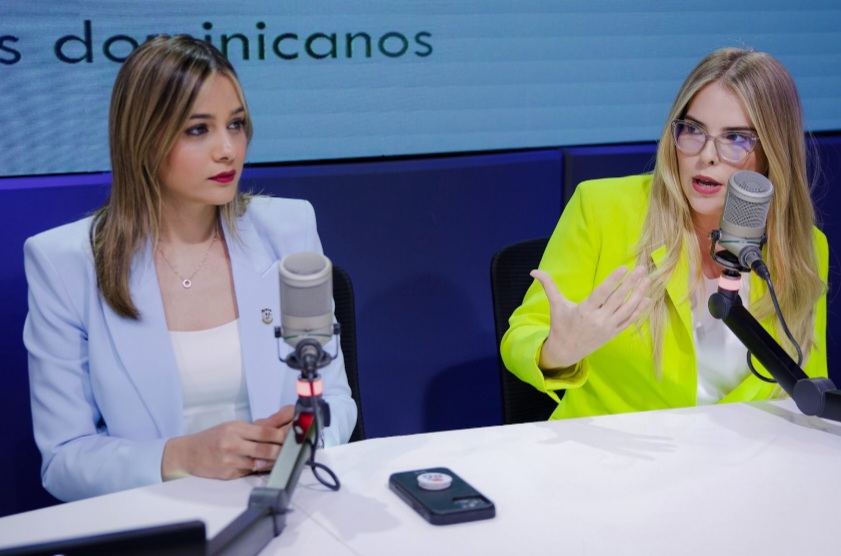 Diputadas Liz Mieses y Carmen Ligia Barceló muestran apoyo a Carolina Mejía; aseguran será la próxima presidenta