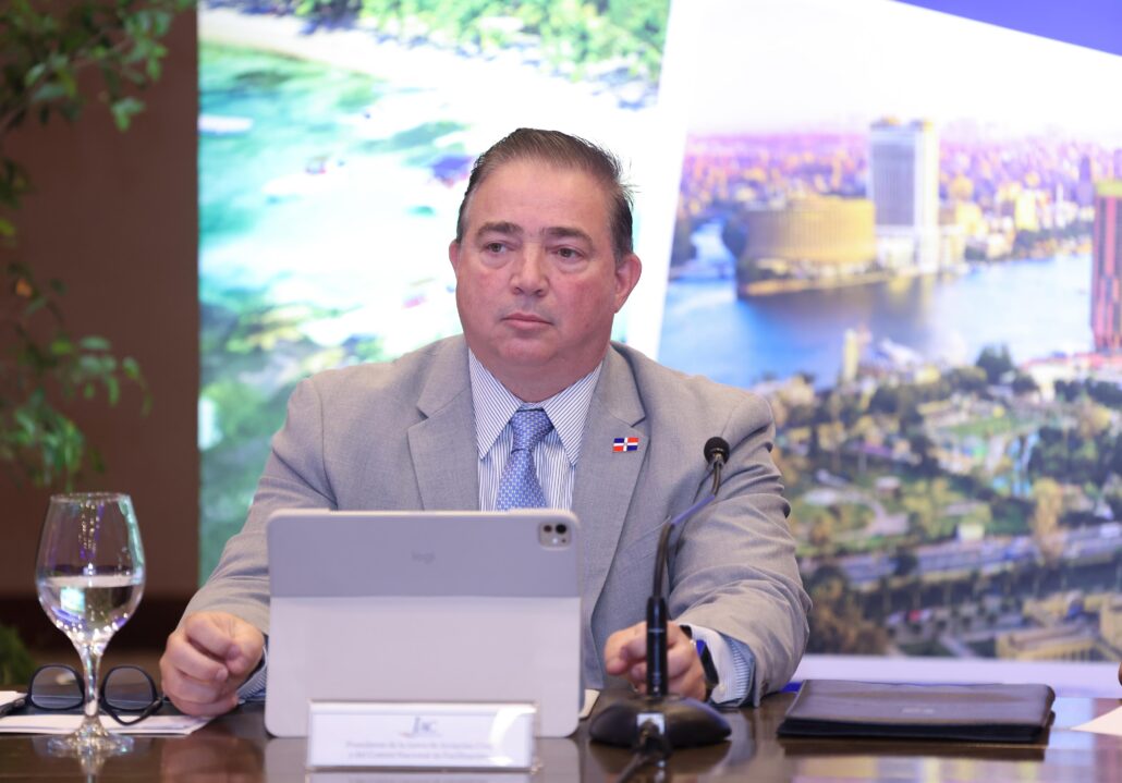 Comité Nacional de Facilitación implementará plan para mejorar gestión aeroportuaria y puntualidad en vuelos