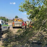 911 coordina asistencia tras deslizamiento e incendio de camión en La Vega
