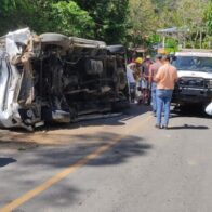 911 coordina traslado de heridos durante accidente de tránsito
