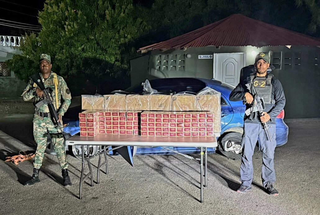 Arrestan médico con 80 mil cigarrillos ilegales en San Juan de la Maguana