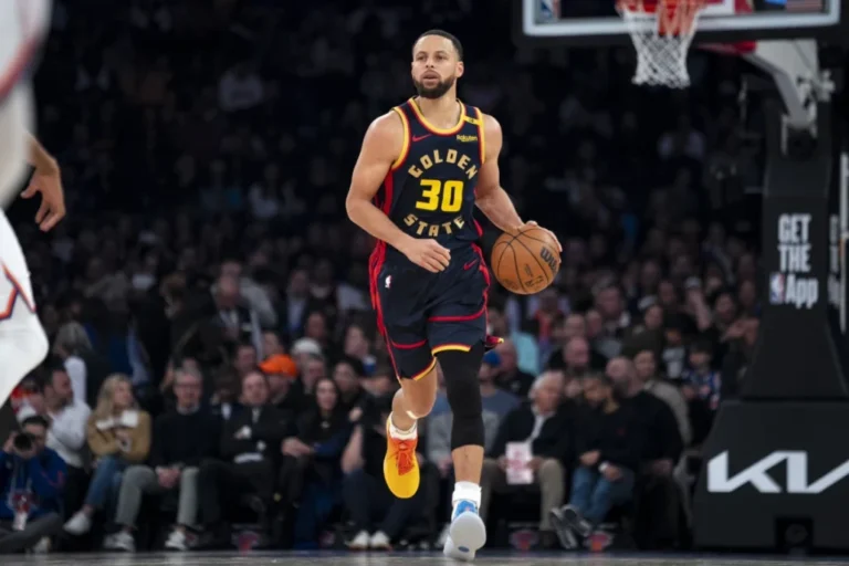 Curry brilla en el Madison Square Garden y Warriors derrotan 114-102 a los Knicks 6 | Noticias de hoy en República Dominicana descarga 24 | Noticias de hoy en De Último Minuto