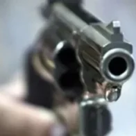 Policía habría disparado contra vehículos con niños a bordo por considerarlo "sospechoso"