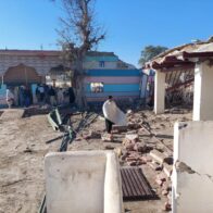 Suben a 34 los muertos y a 32 los heridos en el asalto de una base militar en Pakistán