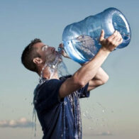 Hombre muere tras beber demasiada agua