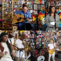 Importantes artistas del mundo, de la talla de Sting, Dua Lipa, Mac Miller, Justin Timberlake, entre otros se han presentado en Tiny Desk y hasta allí han llegado destacados intérpretes dominicanos.
