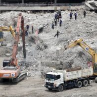 Tailandia aún busca a 31 desaparecidos entre los escombros un mes después del terremoto