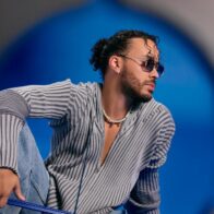 El nuevo sencillo del ídolo global de la bachata, Prince Royce, titulado "How Deep Is Your Love", ya está disponible en todas las plataformas digitales.