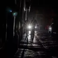Al menos 28 clínicas y seis aeropuertos de Puerto Rico ya cuentan con luz tras el apagón