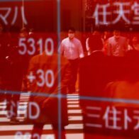 La Bolsa de Tokio se desploma tras los aranceles de Trump