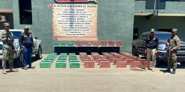 Ejército decomisa contrabando de más de 400 mil cigarrillos en una camioneta en Valverde