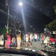 Desafían restricciones con fiesta masiva en parque central de El Llano durante Semana Santa