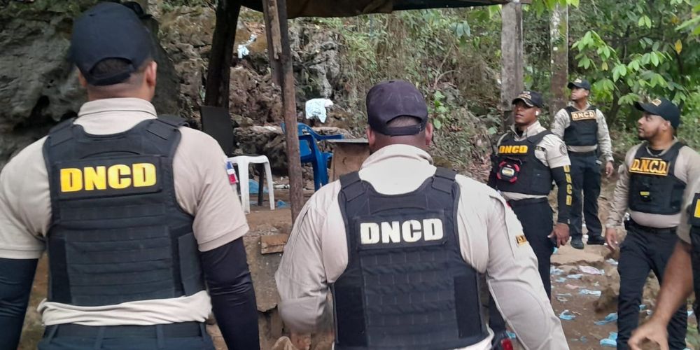 DNCD busca a "El Flaco" quien enfrento a tiros agentes en Gaspar Hernández