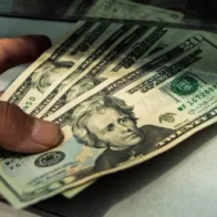 Este jueves el dólar se cambia a 59.25 pesos