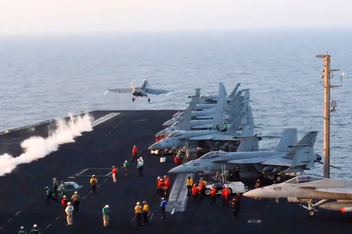 Estados Unidos anunció el envío de un segundo portaaviones a Oriente Medio