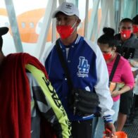 Aterriza en Venezuela segundo avión estadounidense en una semana con migrantes deportados